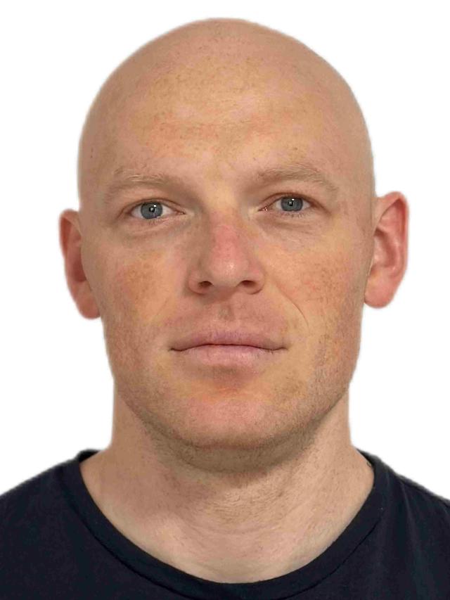 NAVAKAUSKAS Ignas